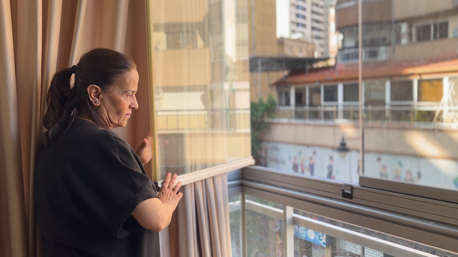 حق الأم في إعطاء الجنسية